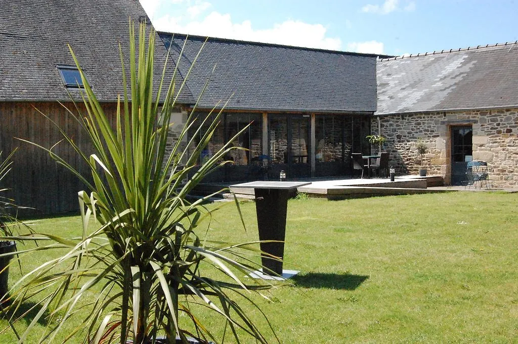 Bed & Breakfast Maison D'Hotes & Gites Domaine De La Garaye